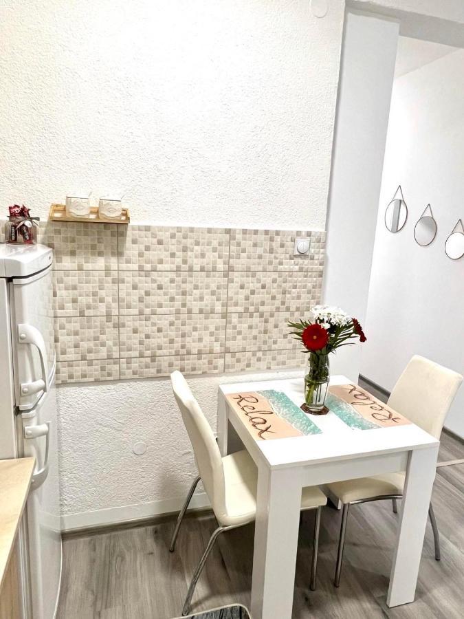 M Apartman Foca Exterior foto